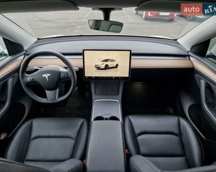 Белый Тесла Model Y, объемом двигателя 0 л и пробегом 47 тыс. км за 26200 $, фото 11 на Automoto.ua