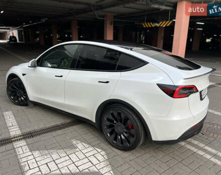 Белый Тесла Model Y, объемом двигателя 0 л и пробегом 32 тыс. км за 31900 $, фото 7 на Automoto.ua
