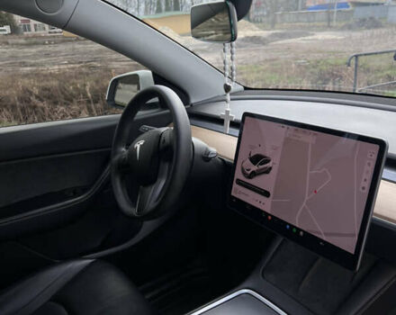 Тесла Model Y 2022 у Сокале на Automoto.ua Білий Тесла Model Y, об'ємом двигуна 0 л та пробігом 75 тис. км за 27500 $, фото 9 на Automoto.ua