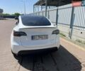 Белый Тесла Model Y, объемом двигателя 0 л и пробегом 17 тыс. км за 27800 $, фото 2 на Automoto.ua