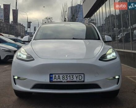 Белый Тесла Model Y, объемом двигателя 0 л и пробегом 70 тыс. км за 31500 $, фото 2 на Automoto.ua