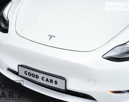 Белый Тесла Model Y, объемом двигателя 0 л и пробегом 37 тыс. км за 41800 $, фото 6 на Automoto.ua