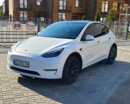 Белый Тесла Model Y, объемом двигателя 0 л и пробегом 62 тыс. км за 25950 $, фото 1 на Automoto.ua