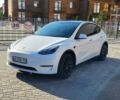 Белый Тесла Model Y, объемом двигателя 0 л и пробегом 62 тыс. км за 25950 $, фото 1 на Automoto.ua