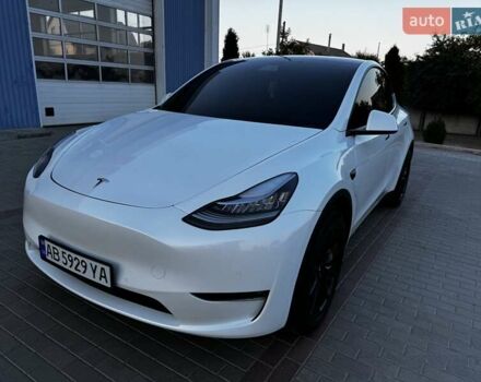 Белый Тесла Model Y, объемом двигателя 0 л и пробегом 59 тыс. км за 28800 $, фото 80 на Automoto.ua