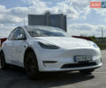 Белый Тесла Model Y, объемом двигателя 0 л и пробегом 53 тыс. км за 30500 $, фото 1 на Automoto.ua