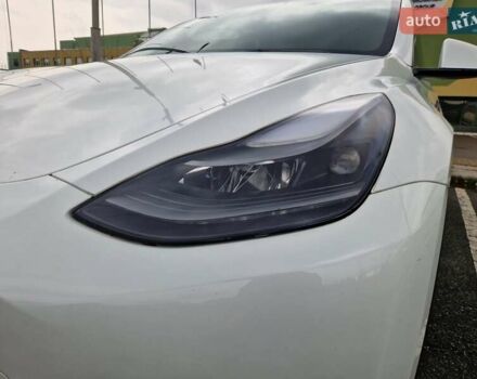 Белый Тесла Model Y, объемом двигателя 0 л и пробегом 47 тыс. км за 26200 $, фото 8 на Automoto.ua