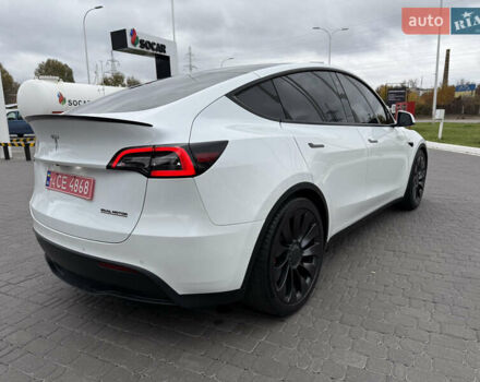 Білий Тесла Model Y, об'ємом двигуна 0 л та пробігом 38 тис. км за 28500 $, фото 7 на Automoto.ua