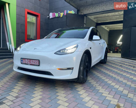 Білий Тесла Model Y, об'ємом двигуна 0 л та пробігом 167 тис. км за 24999 $, фото 1 на Automoto.ua