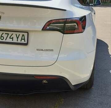 Белый Тесла Model Y, объемом двигателя 0 л и пробегом 62 тыс. км за 30700 $, фото 10 на Automoto.ua