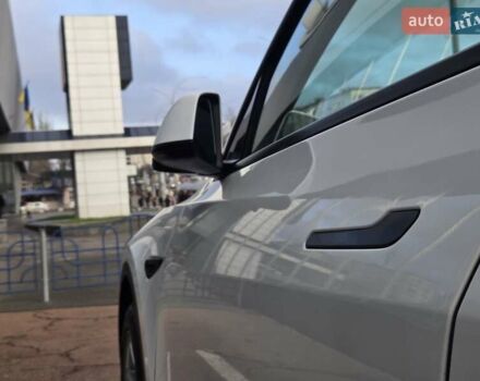 Белый Тесла Model Y, объемом двигателя 0 л и пробегом 70 тыс. км за 31500 $, фото 26 на Automoto.ua