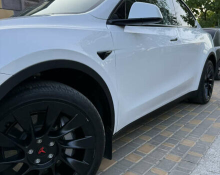Белый Тесла Model Y, объемом двигателя 0 л и пробегом 38 тыс. км за 28900 $, фото 18 на Automoto.ua