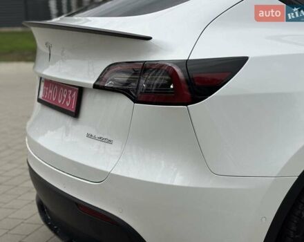Білий Тесла Model Y, об'ємом двигуна 0 л та пробігом 117 тис. км за 23500 $, фото 9 на Automoto.ua