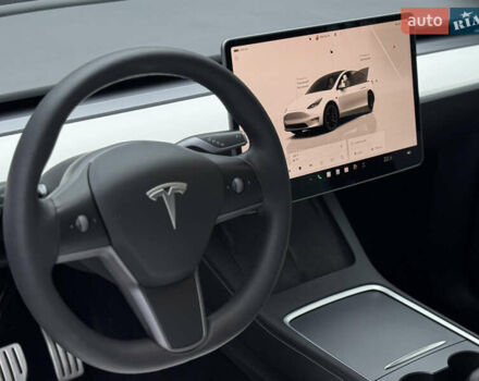 Білий Тесла Model Y, об'ємом двигуна 0 л та пробігом 115 тис. км за 25800 $, фото 26 на Automoto.ua