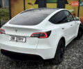 Білий Тесла Model Y, об'ємом двигуна 0 л та пробігом 62 тис. км за 27400 $, фото 50 на Automoto.ua