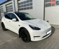 Белый Тесла Model Y, объемом двигателя 0 л и пробегом 12 тыс. км за 44900 $, фото 1 на Automoto.ua