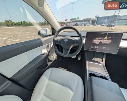 Белый Тесла Model Y, объемом двигателя 0 л и пробегом 39 тыс. км за 29500 $, фото 18 на Automoto.ua
