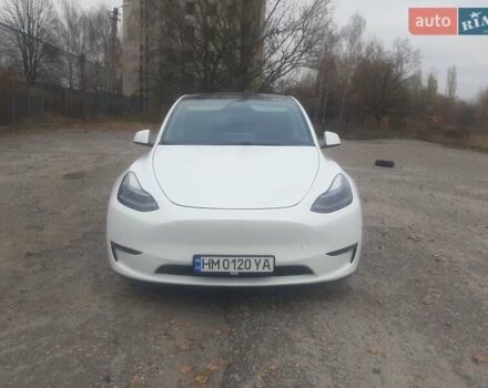 Білий Тесла Model Y, об'ємом двигуна 0 л та пробігом 45 тис. км за 21500 $, фото 1 на Automoto.ua