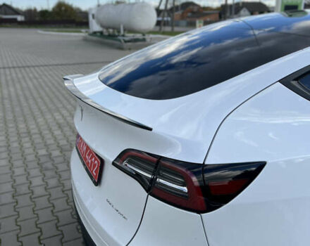 Тесла Model Y 2022 у Калиновке на Automoto.ua Білий Тесла Model Y, об'ємом двигуна 0 л та пробігом 50 тис. км за 24700 $, фото 11 на Automoto.ua