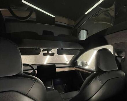 Белый Тесла Model Y, объемом двигателя 0 л и пробегом 42 тыс. км за 39900 $, фото 51 на Automoto.ua