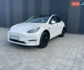 Белый Тесла Model Y, объемом двигателя 0 л и пробегом 38 тыс. км за 31000 $, фото 1 на Automoto.ua