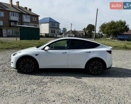 Білий Тесла Model Y, об'ємом двигуна 0 л та пробігом 57 тис. км за 27000 $, фото 3 на Automoto.ua