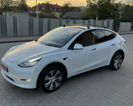 Белый Тесла Model Y, объемом двигателя 0 л и пробегом 94 тыс. км за 24500 $, фото 1 на Automoto.ua