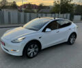 Белый Тесла Model Y, объемом двигателя 0 л и пробегом 94 тыс. км за 24500 $, фото 1 на Automoto.ua
