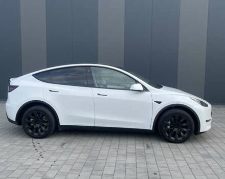 Белый Тесла Model Y, объемом двигателя 0 л и пробегом 38 тыс. км за 31000 $, фото 18 на Automoto.ua