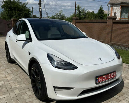 Тесла Model Y 2022 у Вінниці на Automoto.ua Білий Тесла Model Y, об'ємом двигуна 0 л та пробігом 43 тис. км за 28500 $, фото 1 на Automoto.ua
