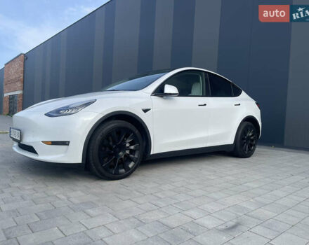 Белый Тесла Model Y, объемом двигателя 0 л и пробегом 38 тыс. км за 31000 $, фото 2 на Automoto.ua