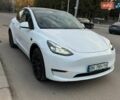 Білий Тесла Model Y, об'ємом двигуна 0 л та пробігом 27 тис. км за 26000 $, фото 1 на Automoto.ua