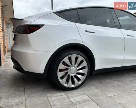 Белый Тесла Model Y, объемом двигателя 0 л и пробегом 58 тыс. км за 37400 $, фото 8 на Automoto.ua