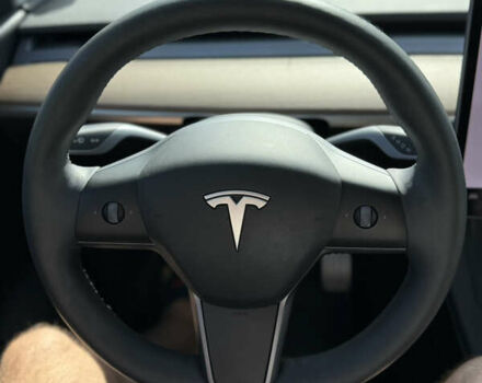 Білий Тесла Model Y, об'ємом двигуна 0 л та пробігом 57 тис. км за 27000 $, фото 24 на Automoto.ua