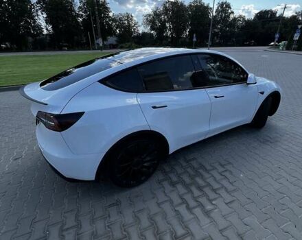 Белый Тесла Model Y, объемом двигателя 0 л и пробегом 59 тыс. км за 27999 $, фото 13 на Automoto.ua