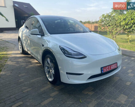 Белый Тесла Model Y, объемом двигателя 0 л и пробегом 58 тыс. км за 24000 $, фото 65 на Automoto.ua