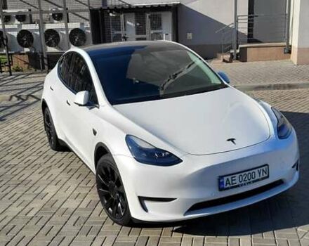 Белый Тесла Model Y, объемом двигателя 0 л и пробегом 62 тыс. км за 25950 $, фото 24 на Automoto.ua