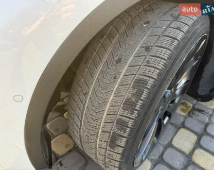 Белый Тесла Model Y, объемом двигателя 0 л и пробегом 102 тыс. км за 26000 $, фото 28 на Automoto.ua