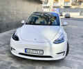 Білий Тесла Model Y, об'ємом двигуна 0 л та пробігом 104 тис. км за 29000 $, фото 1 на Automoto.ua