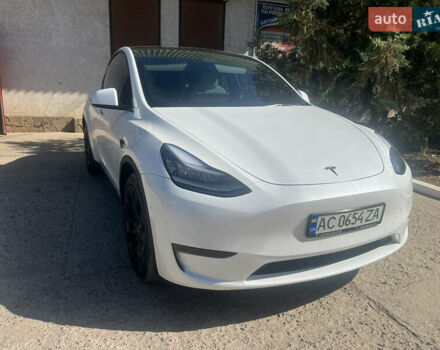 Белый Тесла Model Y, объемом двигателя 0 л и пробегом 55 тыс. км за 29900 $, фото 3 на Automoto.ua