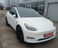 Белый Тесла Model Y, объемом двигателя 0 л и пробегом 54 тыс. км за 30000 $, фото 1 на Automoto.ua