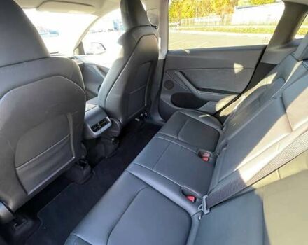 Белый Тесла Model Y, объемом двигателя 0 л и пробегом 39 тыс. км за 32500 $, фото 13 на Automoto.ua