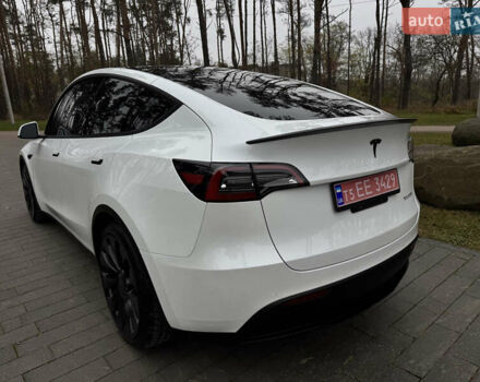 Белый Тесла Model Y, объемом двигателя 0 л и пробегом 74 тыс. км за 25700 $, фото 10 на Automoto.ua