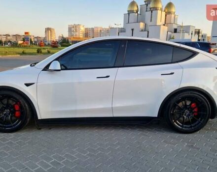 Белый Тесла Model Y, объемом двигателя 0 л и пробегом 87 тыс. км за 33000 $, фото 4 на Automoto.ua