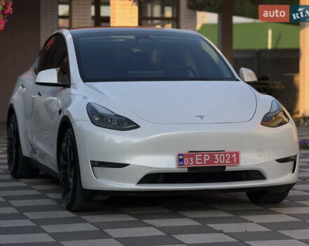 Белый Тесла Model Y, объемом двигателя 0 л и пробегом 59 тыс. км за 30500 $, фото 7 на Automoto.ua