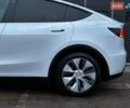 Белый Тесла Model Y, объемом двигателя 0 л и пробегом 33 тыс. км за 35999 $, фото 5 на Automoto.ua