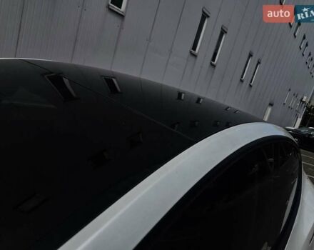 Білий Тесла Model Y, об'ємом двигуна 0 л та пробігом 43 тис. км за 26500 $, фото 3 на Automoto.ua