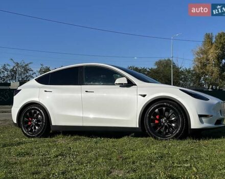 Білий Тесла Model Y, об'ємом двигуна 0 л та пробігом 23 тис. км за 39800 $, фото 25 на Automoto.ua