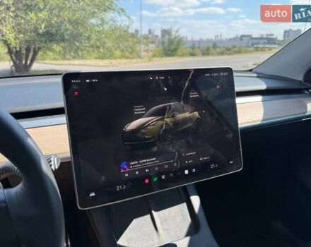 Белый Тесла Model Y, объемом двигателя 0 л и пробегом 56 тыс. км за 26000 $, фото 43 на Automoto.ua