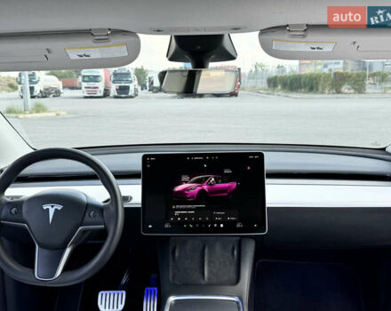 Белый Тесла Model Y, объемом двигателя 0 л и пробегом 64 тыс. км за 28500 $, фото 22 на Automoto.ua